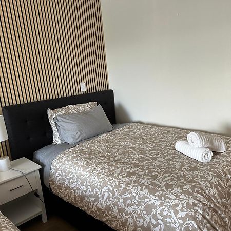 אגם טאופו Beautiful Lakeview Apartment מראה חיצוני תמונה